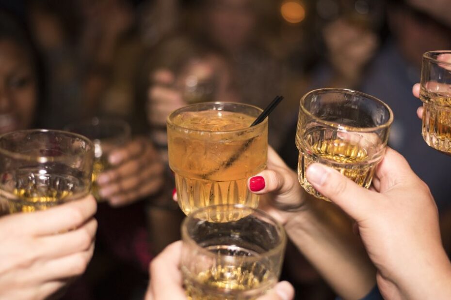 benefícios de reduzir o consumo de álcool blog costtama